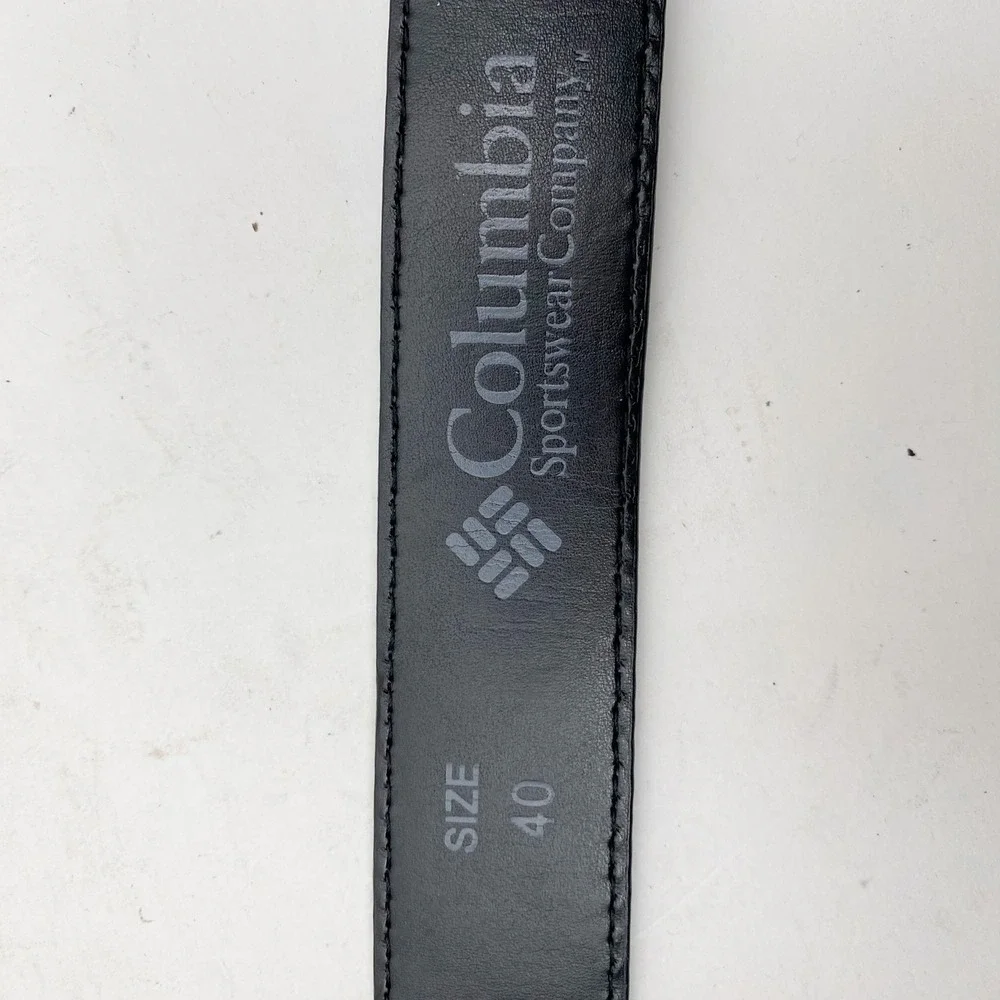 Columbia Black Synthetic Leather Belt Mens Size 40‎ Brushed Silver Buckle